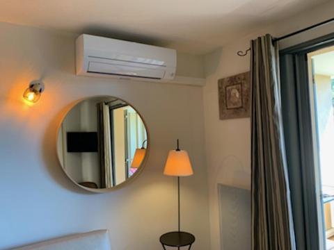 Appartement Cosy Avec Climatisation Reversible Golf De Saumane Exteriör bild