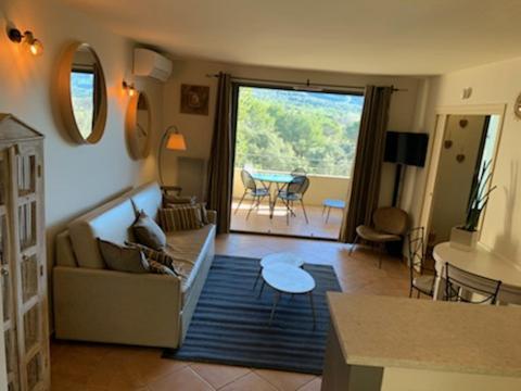 Appartement Cosy Avec Climatisation Reversible Golf De Saumane Exteriör bild